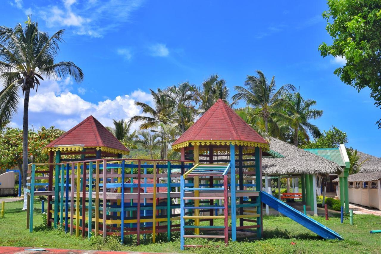 Puerto Blanco Marina & Hotel Luperón المظهر الخارجي الصورة